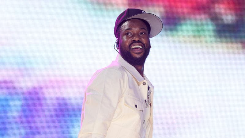 Meek Mill Wants To Be Paid In Bitcoin Following Fellow Rapper Money Man’s Latest Moves Meek Mill Wants To Be Paid In Bitcoin Following Fellow Rapper Money Man’s Latest Moves